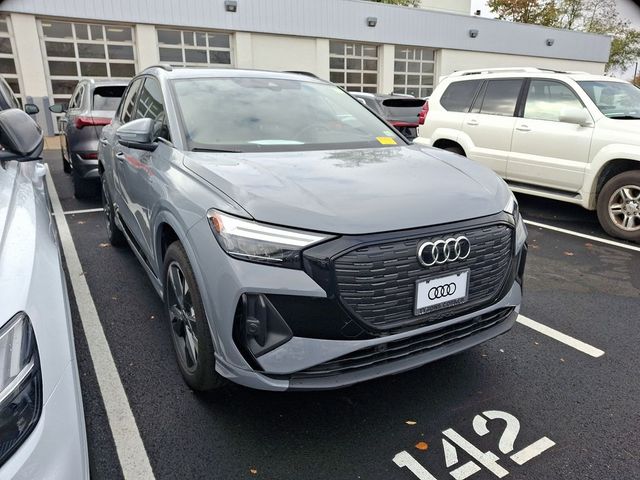 2024 Audi Q4 e-tron Premium