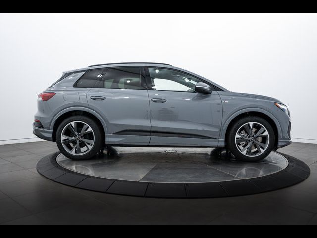 2024 Audi Q4 e-tron Premium