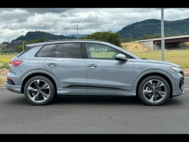 2024 Audi Q4 e-tron Premium