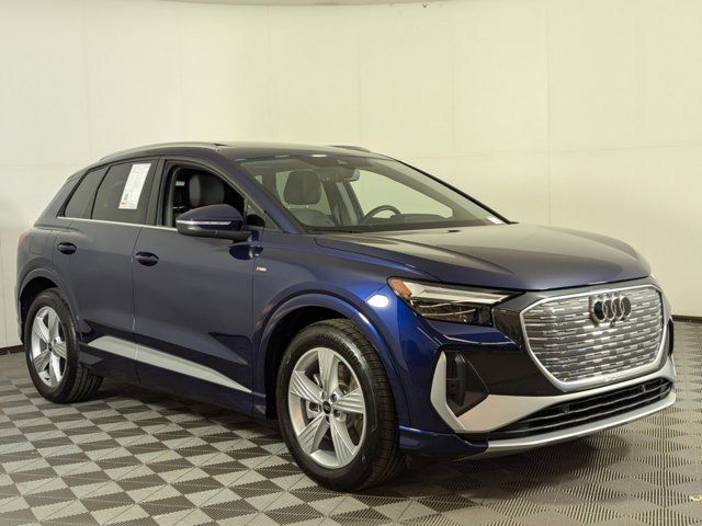 2024 Audi Q4 e-tron Premium