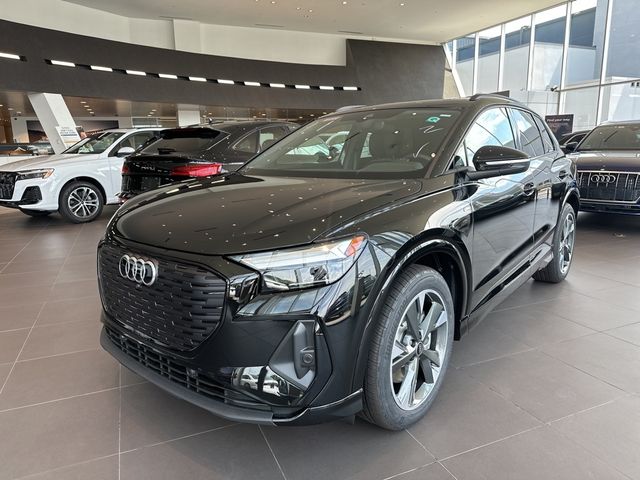 2024 Audi Q4 e-tron Premium