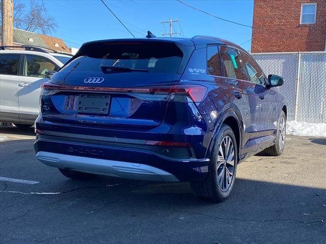 2024 Audi Q4 e-tron Premium