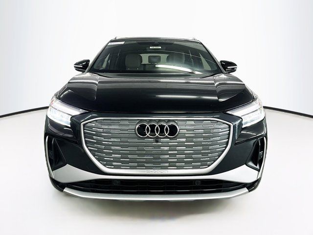 2024 Audi Q4 e-tron Premium Plus