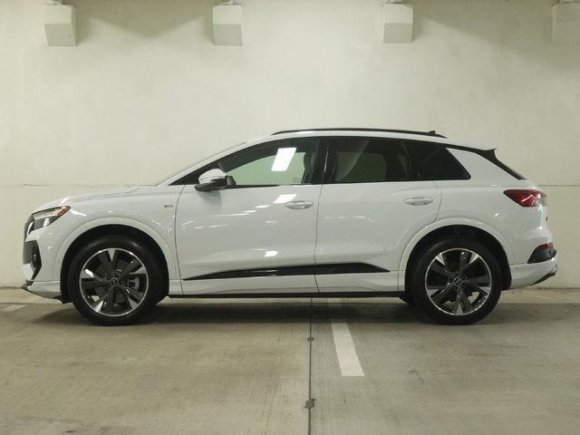2024 Audi Q4 e-tron Premium Plus