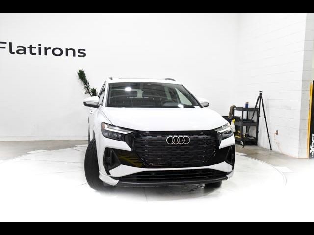 2024 Audi Q4 e-tron Premium Plus