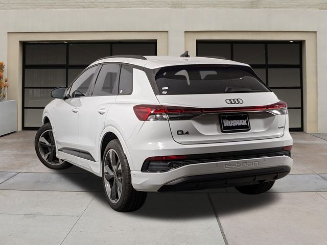 2024 Audi Q4 e-tron Premium Plus