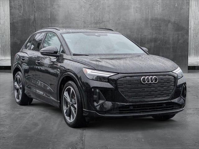 2024 Audi Q4 e-tron Premium Plus