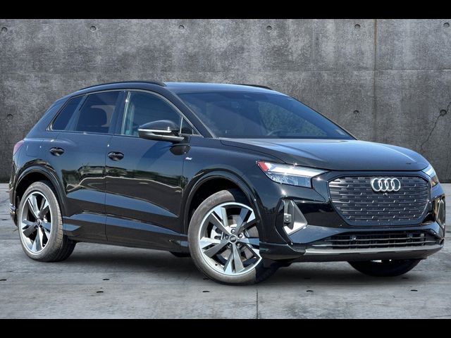 2024 Audi Q4 e-tron Premium Plus