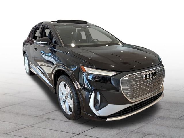 2024 Audi Q4 e-tron Premium Plus