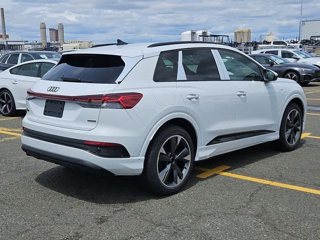 2024 Audi Q4 e-tron Premium Plus