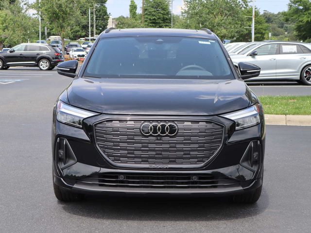 2024 Audi Q4 e-tron Premium Plus