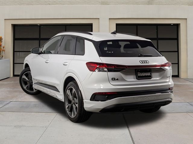 2024 Audi Q4 e-tron Premium Plus