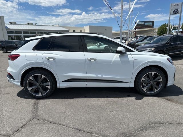 2024 Audi Q4 e-tron Premium Plus