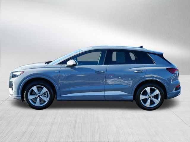 2024 Audi Q4 e-tron Premium Plus