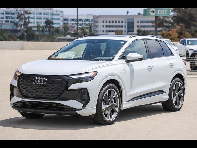 2024 Audi Q4 e-tron Premium Plus