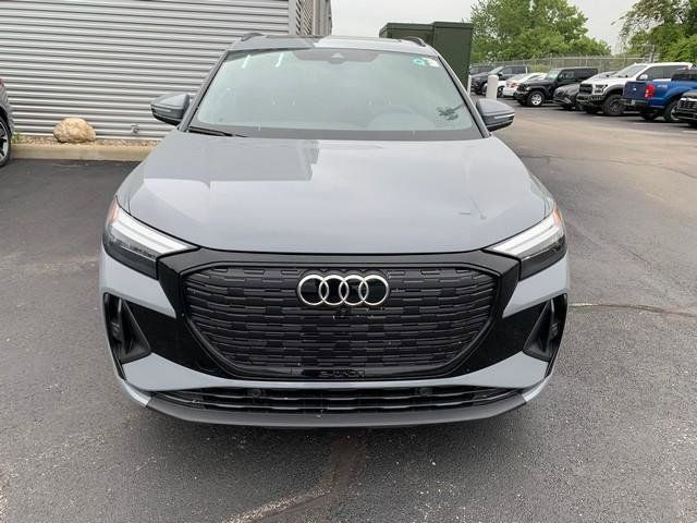 2024 Audi Q4 e-tron Premium Plus