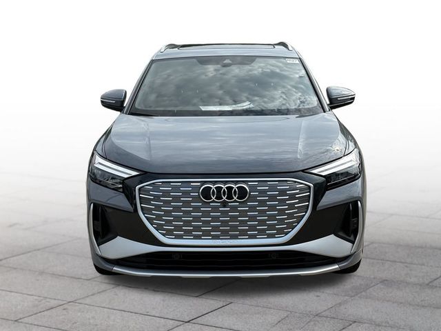 2024 Audi Q4 e-tron Premium Plus