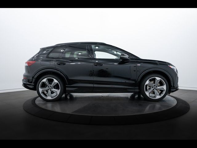 2024 Audi Q4 e-tron Premium Plus