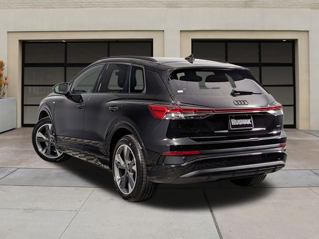 2024 Audi Q4 e-tron Premium Plus