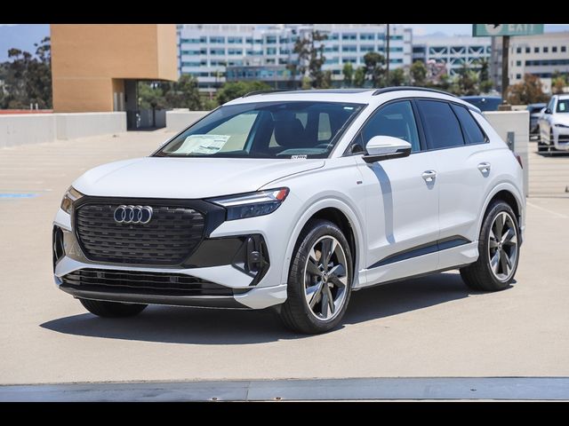 2024 Audi Q4 e-tron Premium Plus