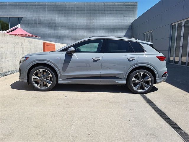 2024 Audi Q4 e-tron Premium Plus