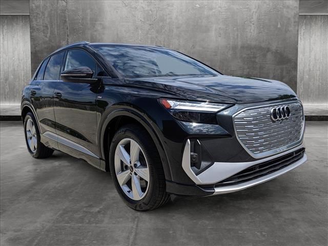 2024 Audi Q4 e-tron Premium Plus