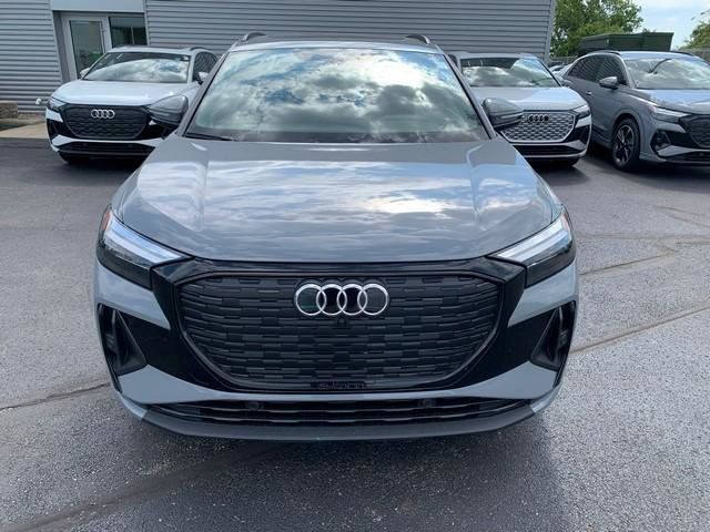 2024 Audi Q4 e-tron Premium Plus