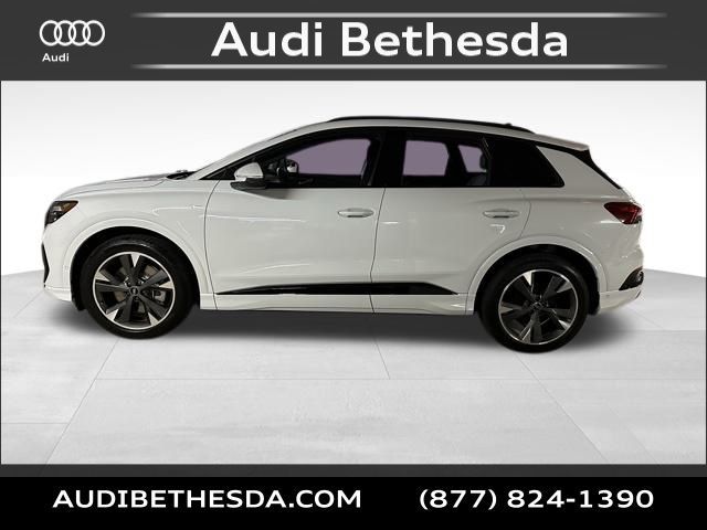 2024 Audi Q4 e-tron Premium Plus