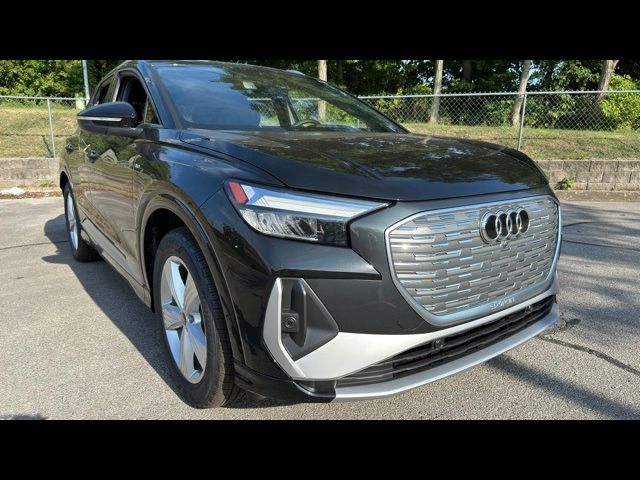 2024 Audi Q4 e-tron Premium Plus