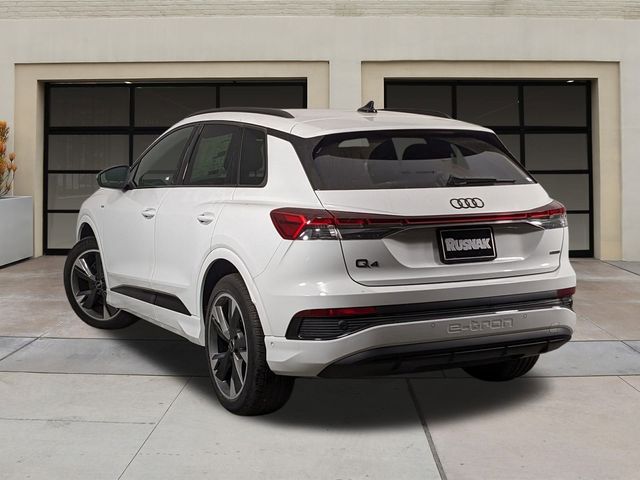 2024 Audi Q4 e-tron Premium Plus