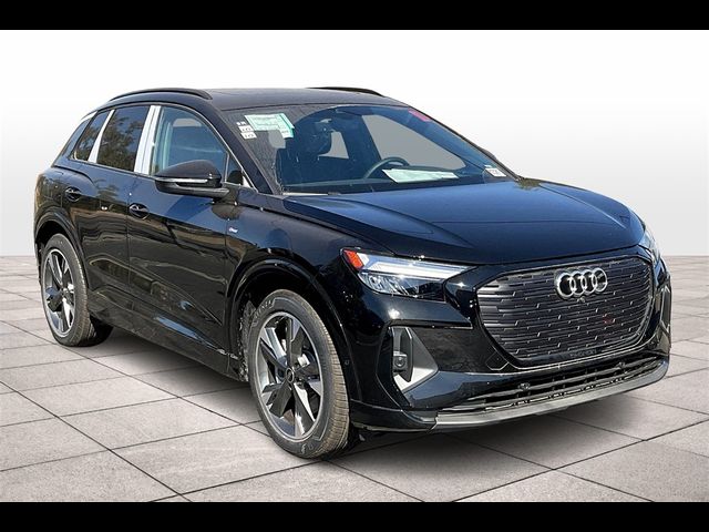 2024 Audi Q4 e-tron Premium Plus