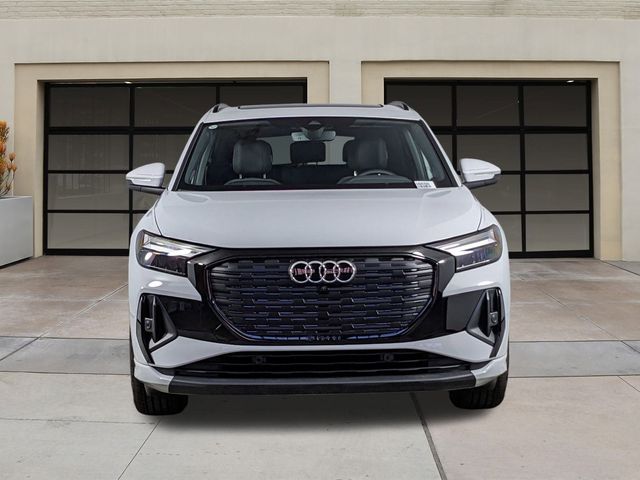 2024 Audi Q4 e-tron Premium Plus