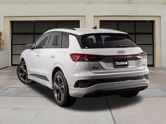 2024 Audi Q4 e-tron Premium Plus