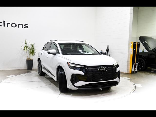 2024 Audi Q4 e-tron Premium Plus