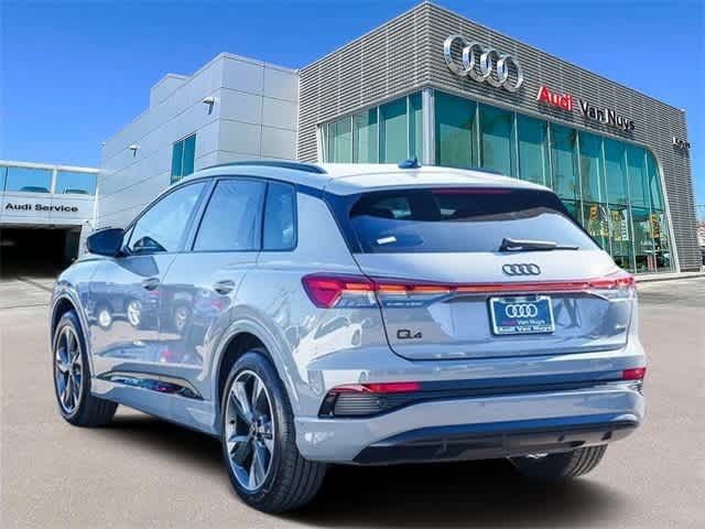 2024 Audi Q4 e-tron Premium Plus