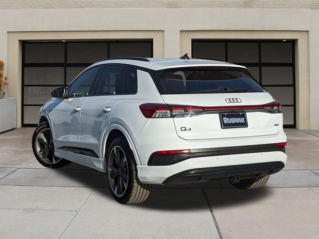 2024 Audi Q4 e-tron Premium Plus