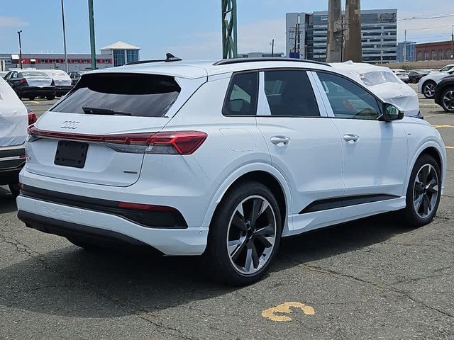 2024 Audi Q4 e-tron Premium Plus