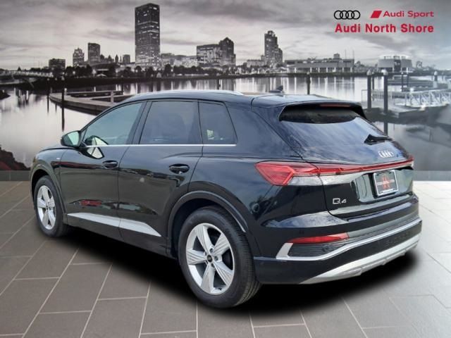 2024 Audi Q4 e-tron Premium Plus