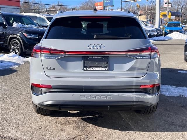 2024 Audi Q4 e-tron Premium Plus