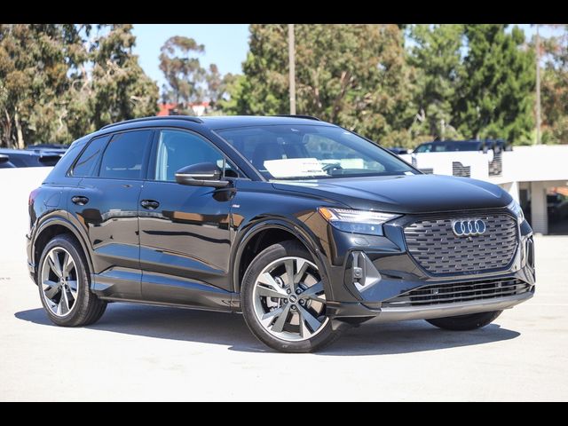 2024 Audi Q4 e-tron Prestige