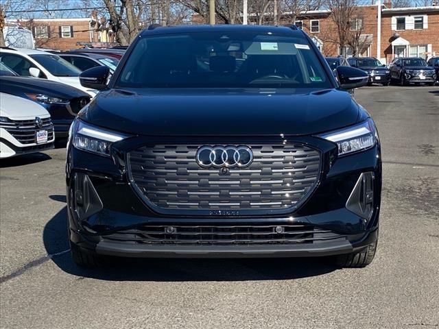 2024 Audi Q4 e-tron Premium