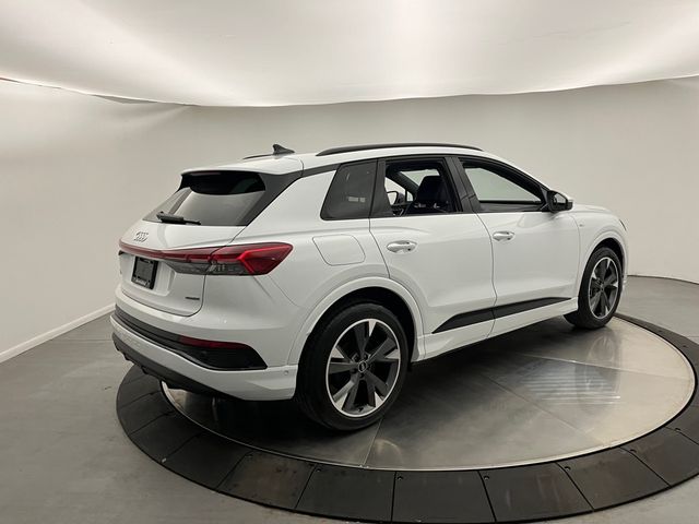 2024 Audi Q4 e-tron Premium Plus