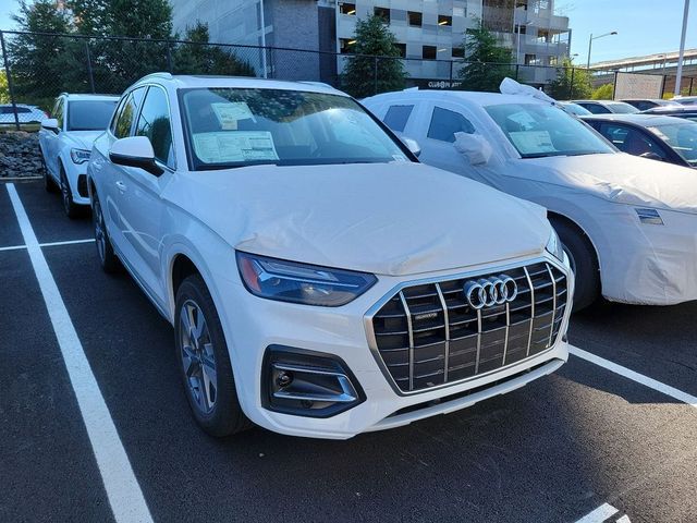 2024 Audi Q5 Premium Plus