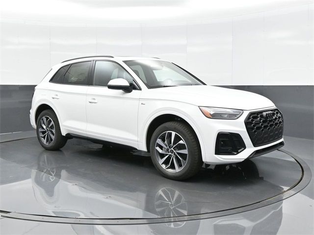 2024 Audi Q5 S Line Premium