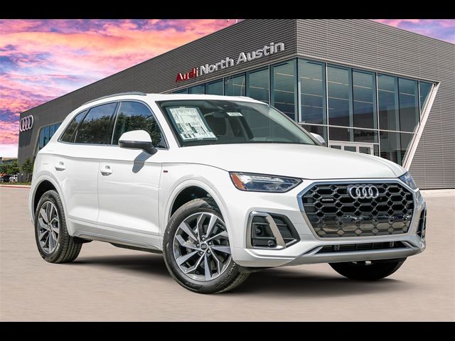 2024 Audi Q5 S Line Premium