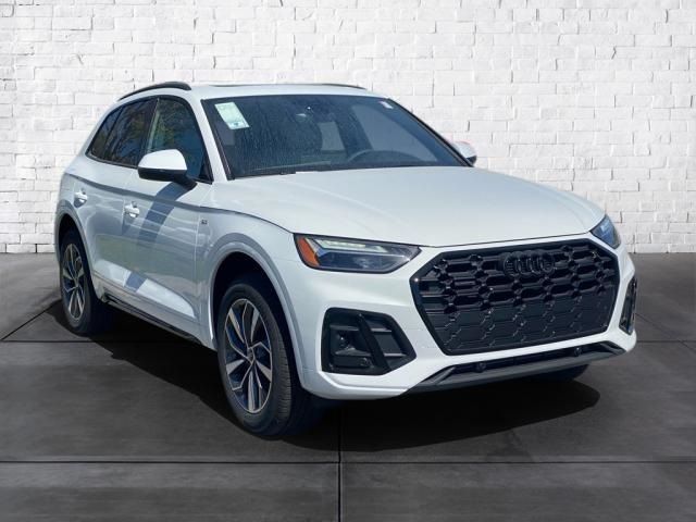 2024 Audi Q5 S Line Premium