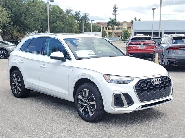 2024 Audi Q5 S Line Premium