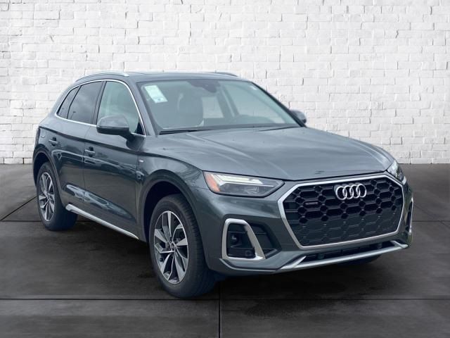 2024 Audi Q5 S Line Premium