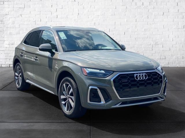 2024 Audi Q5 S Line Premium