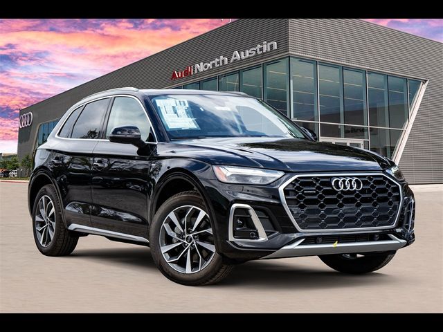 2024 Audi Q5 S Line Premium